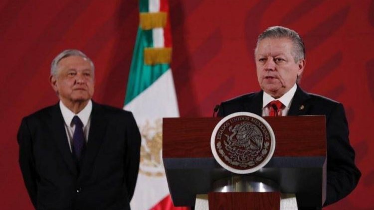 López Obrador acepta la renuncia de Arturo Zaldívar